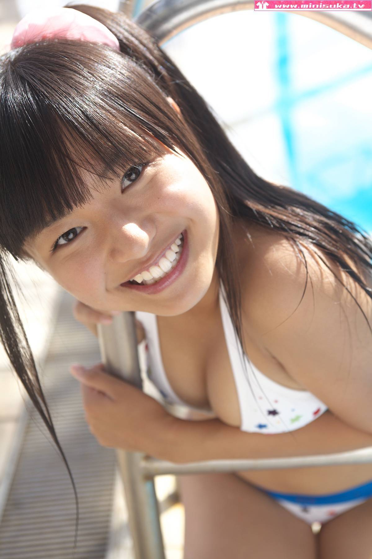 山中真由美 现役女子高生 [Minisuka.tv] Mayumi Yamanaka 2011.05